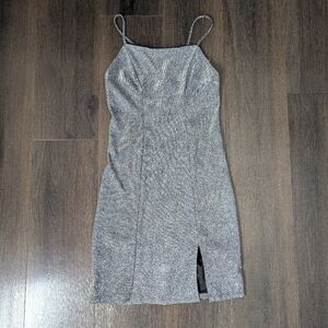 Sequin Hearts sz. 3 black / silver mini dress